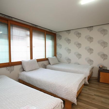 Jeju Airport Mira Guesthouse Esterno foto