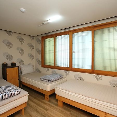 Jeju Airport Mira Guesthouse Esterno foto