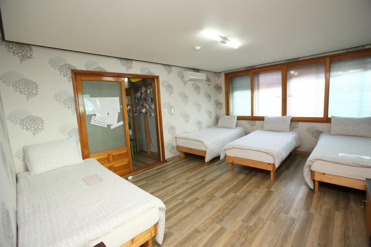 Jeju Airport Mira Guesthouse Esterno foto