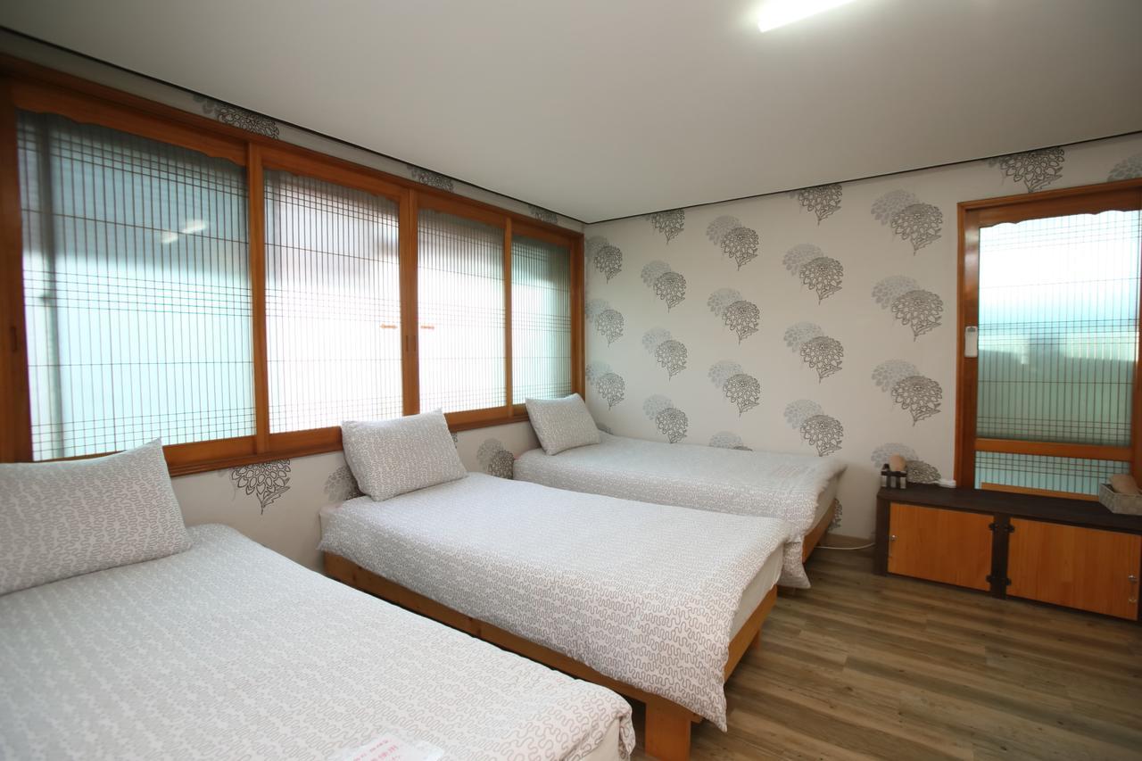 Jeju Airport Mira Guesthouse Esterno foto